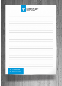 blocos de anotação com linhas cor azul