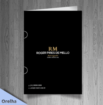 pasta direito com orelha cor preta